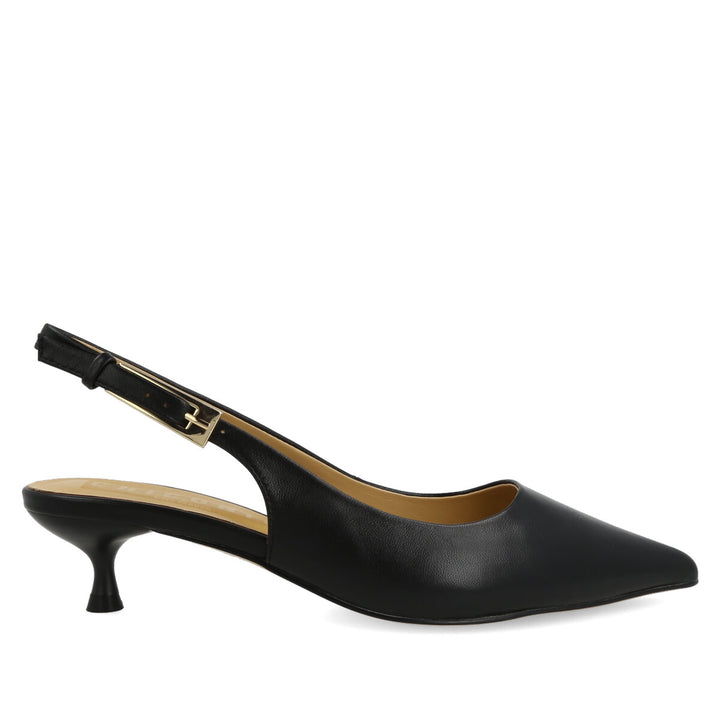 Decolté Chanel in Nappa Nero con Fibbia Tacco 3